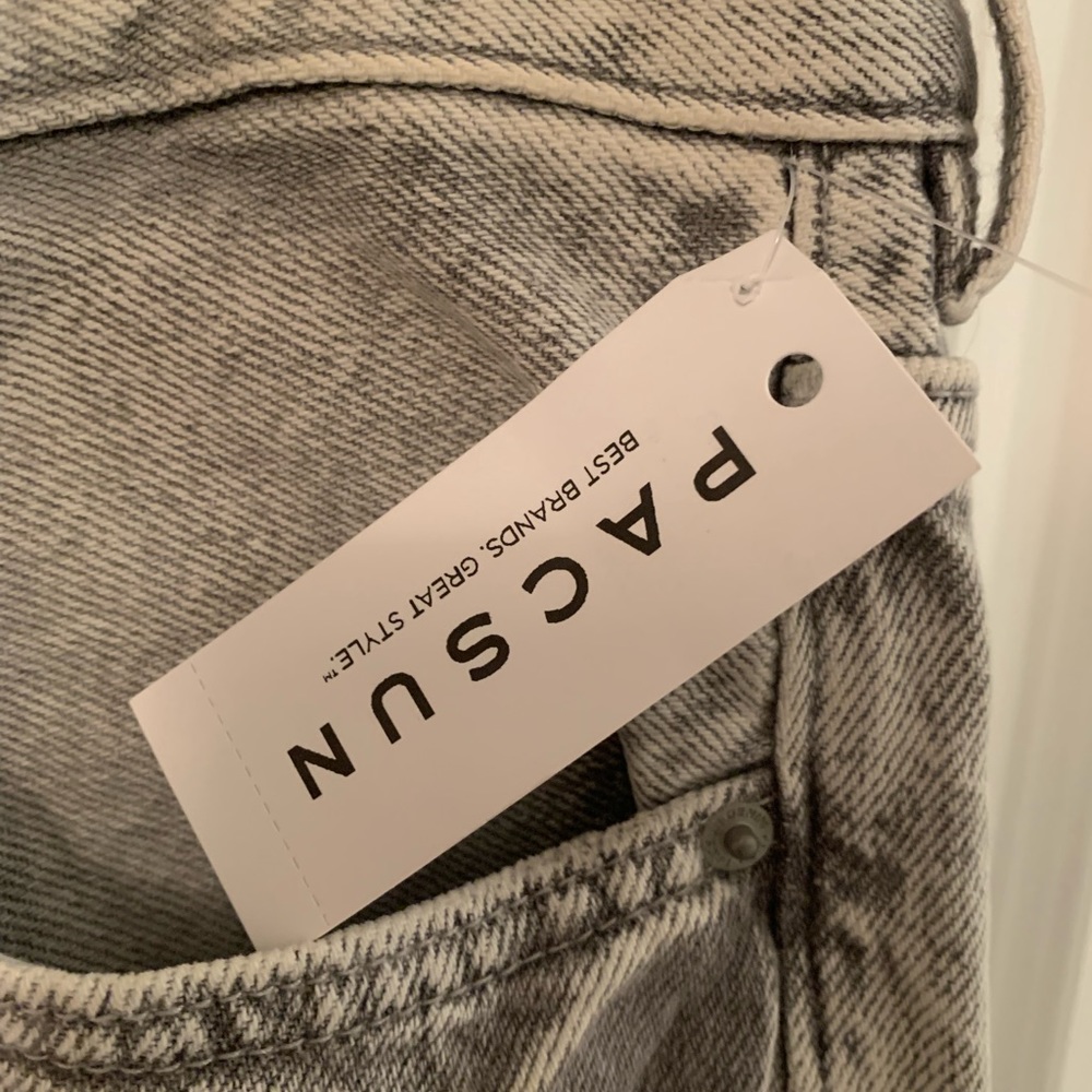 Jeans - Picture 3 of 7